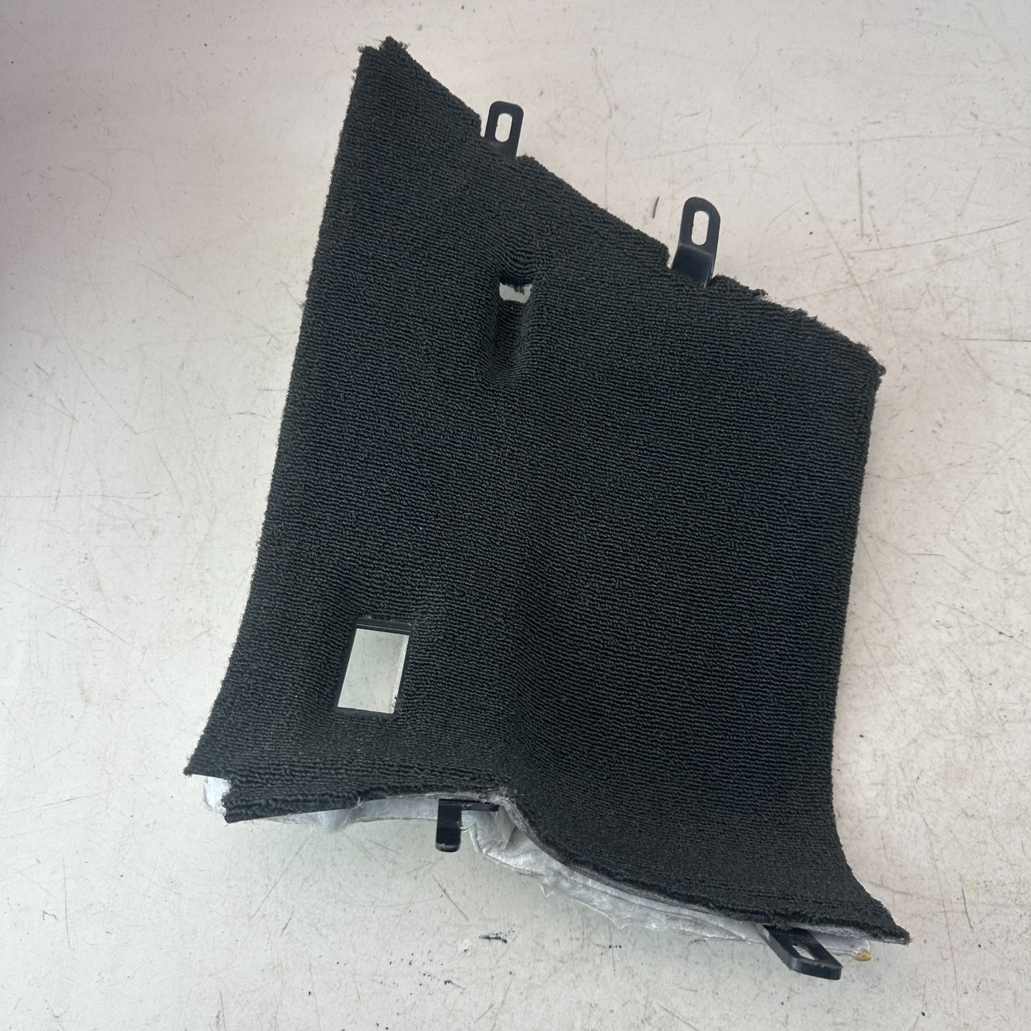 2014-2019 CHEVROLET CORVETTE REAR LEFT SIDE QUARTER TRIM COVER PANEL BLACK OEM