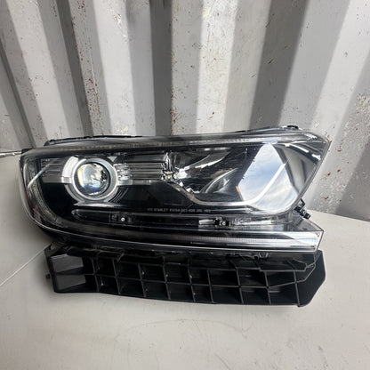   2017-2022 HONDA CR-V RIGHT PASSENGER SIDE HALOGEN HEADLIGHT OEM