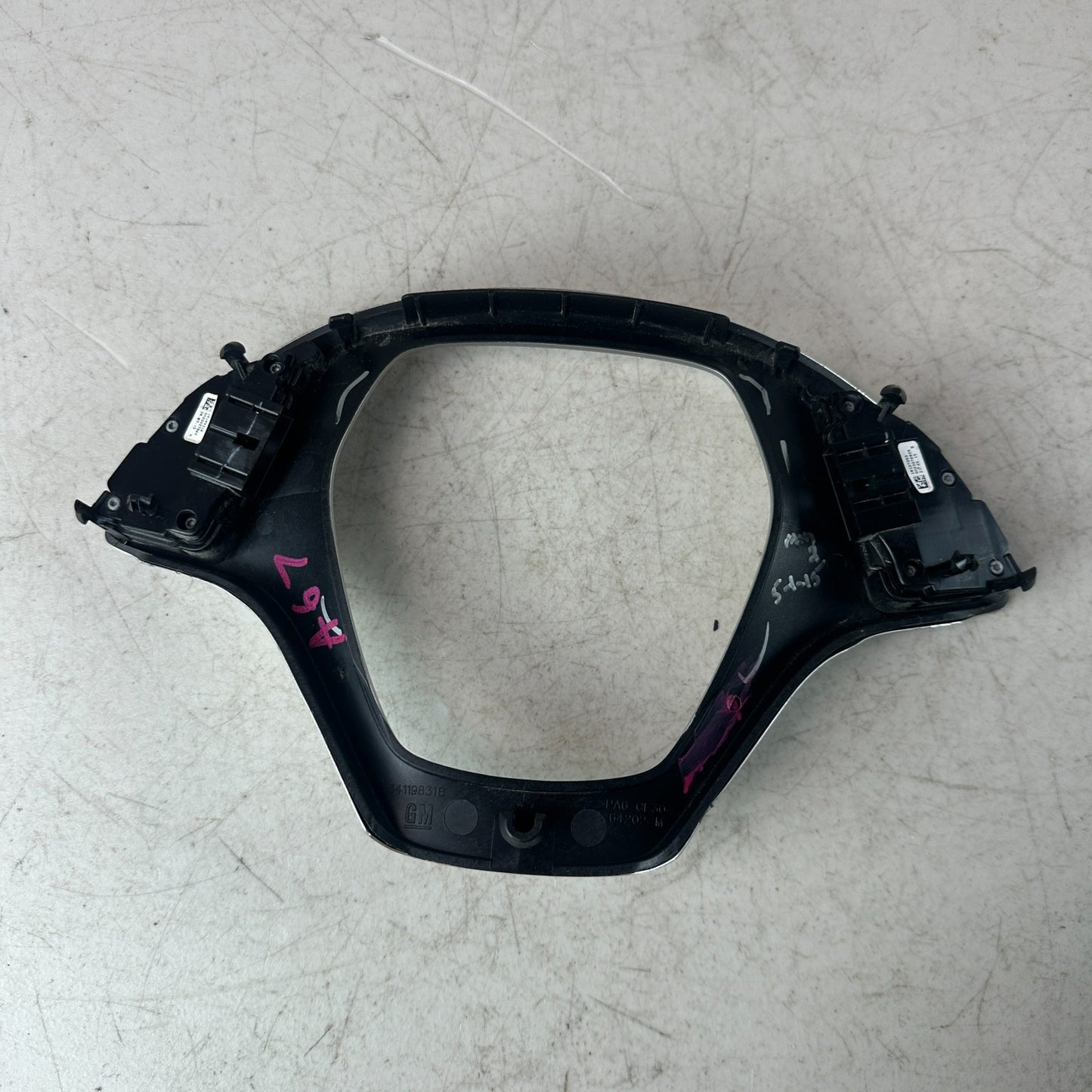 2016-2024 CHEVY CAMARO MULTIFUNCTION STEERING WHEEL BUTTON SWITCH 23276029 OEM