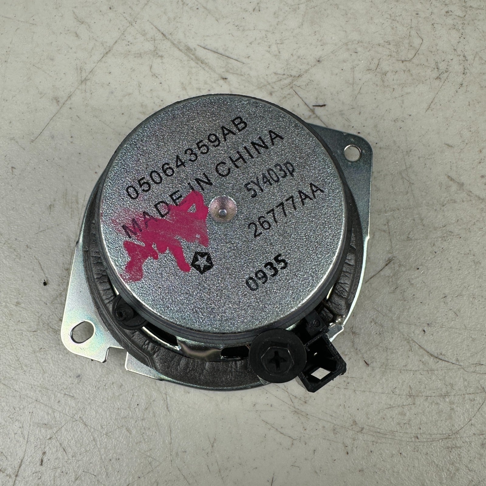 2015-2023 DODGE CHALLENGER FRONT DASHBOARD AUDIO SOUND SPEAKER 05064359AB OEM