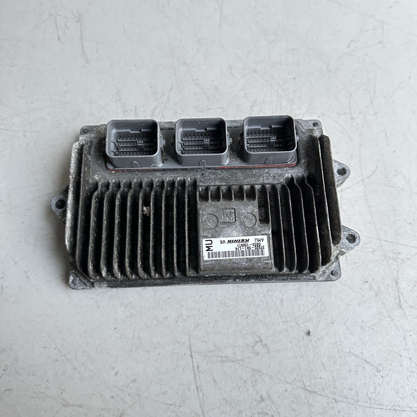 2015 Honda Accord Computer ECM Brainbox ECU OEM 37820- 5A1- L74 USED