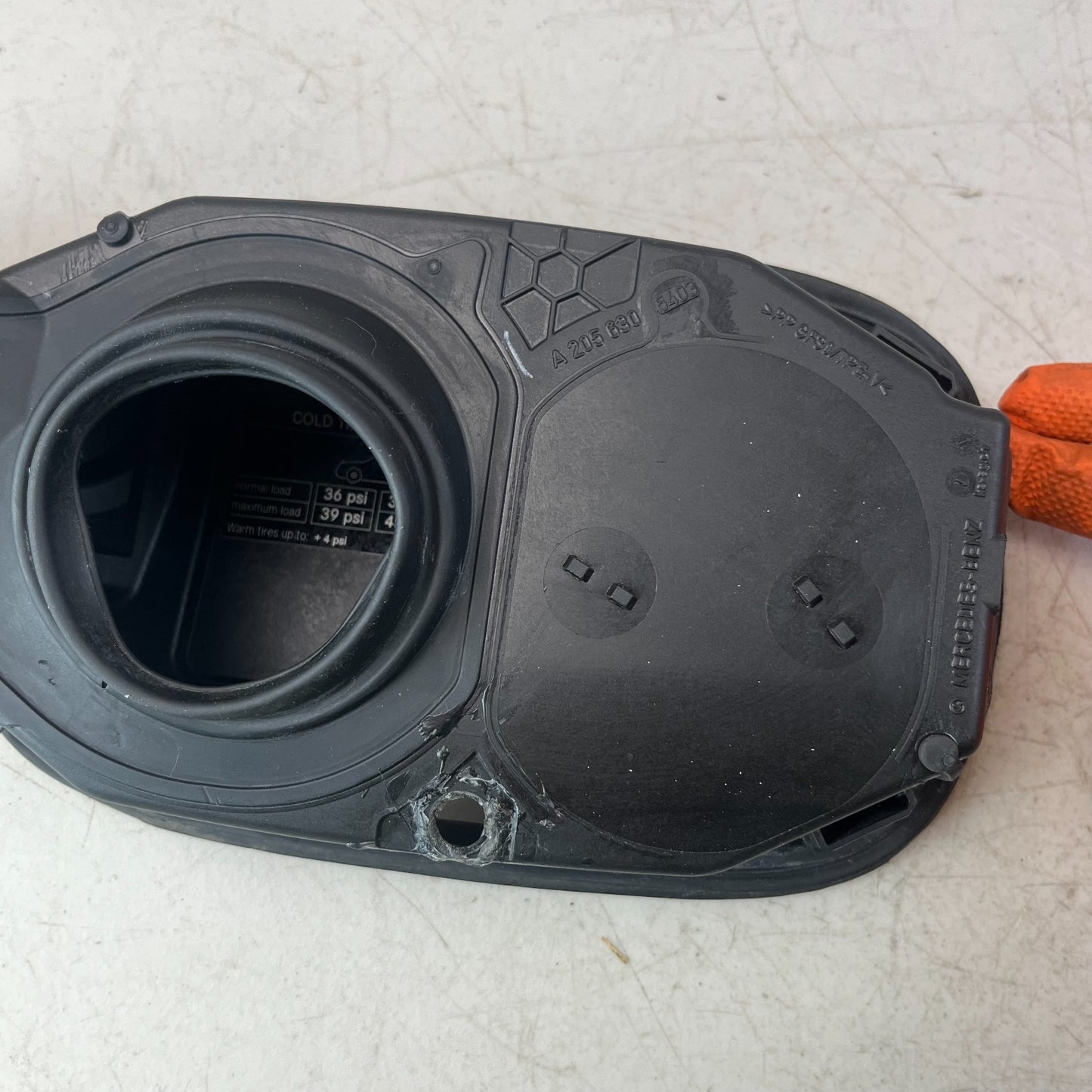 2015-2021 MERCEDES W205 C300 FUEL TANK FILLER DOOR POCKET ADAPTER A2056305403