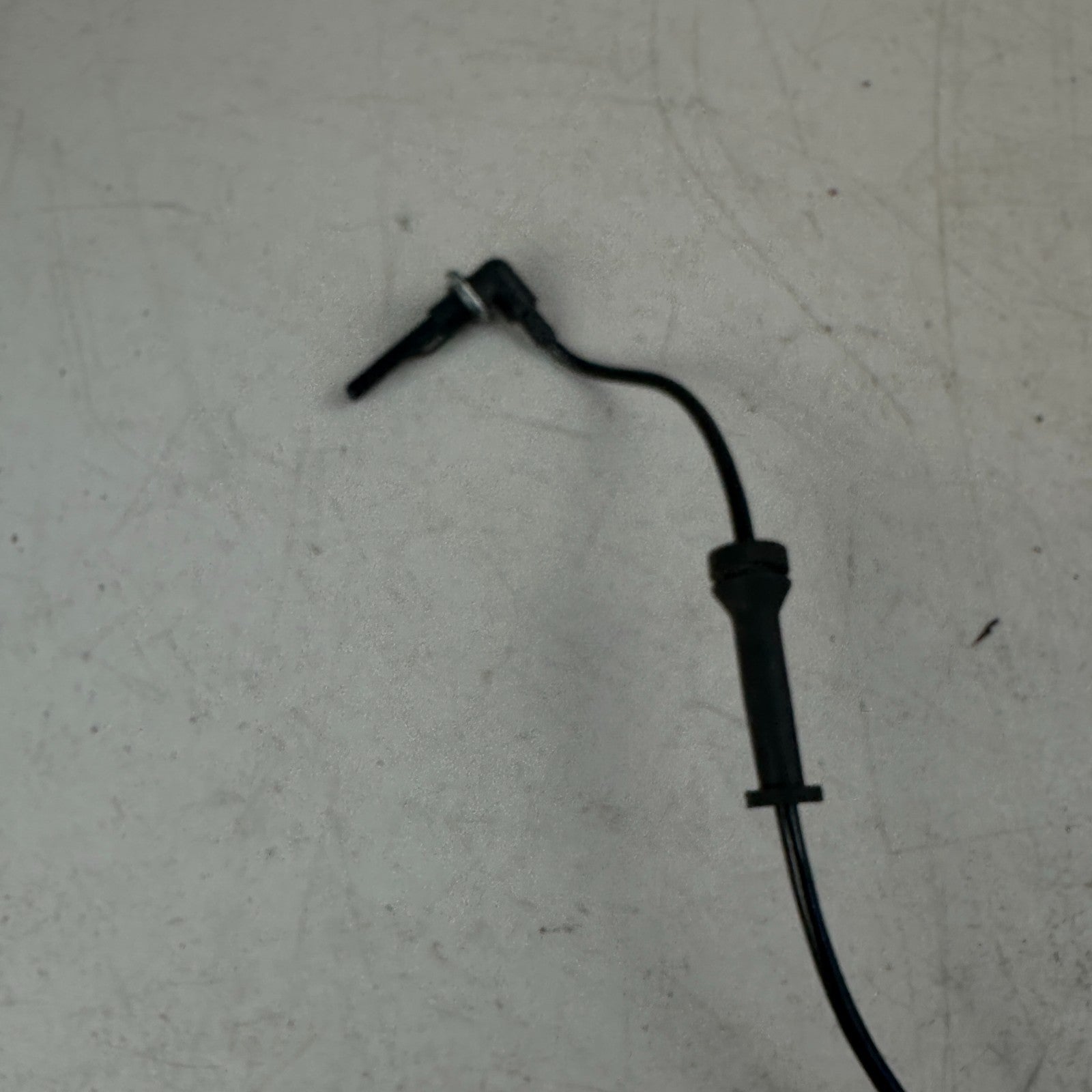 2014-2019 CHEVROLET CORVETTE C7 FRONT RIGHT SIDE ABS WHEEL SPEED SENSOR OEM