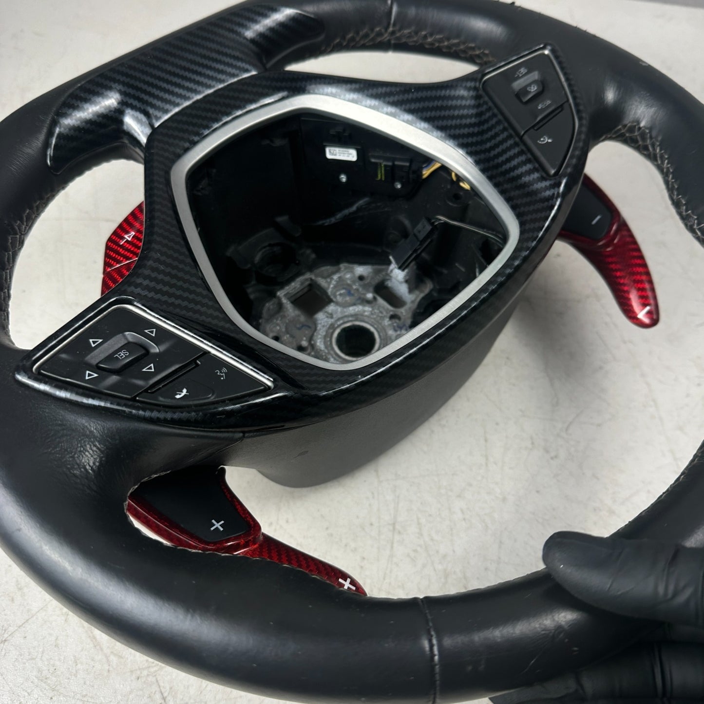 14-19 CHEVY CORVETTE C7 CARBON FIBER STEERING WHEEL W/ PADDLE SHIFTER & SWITCHS
