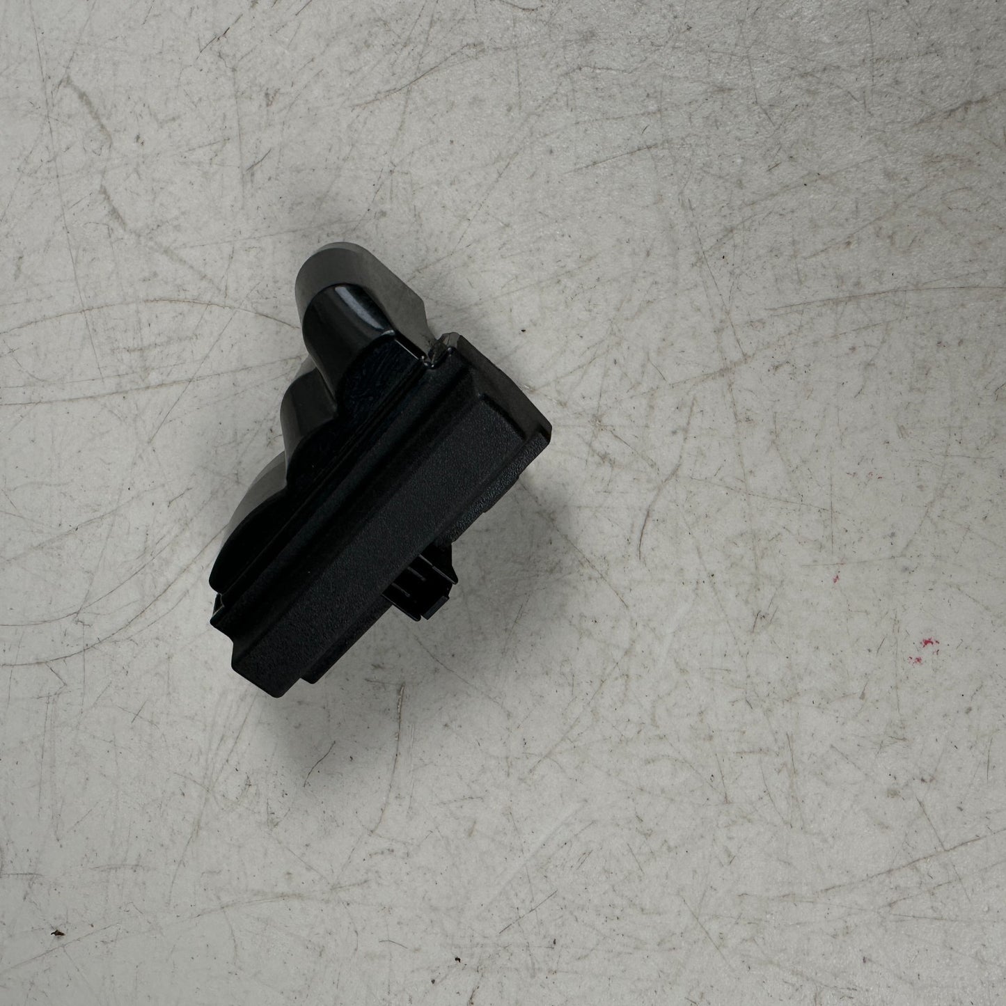 2014-2019 CHEVROLET CORVETTE C7 POWER DISTRIBUTION FUSE BOX BLOCK COVER OEM