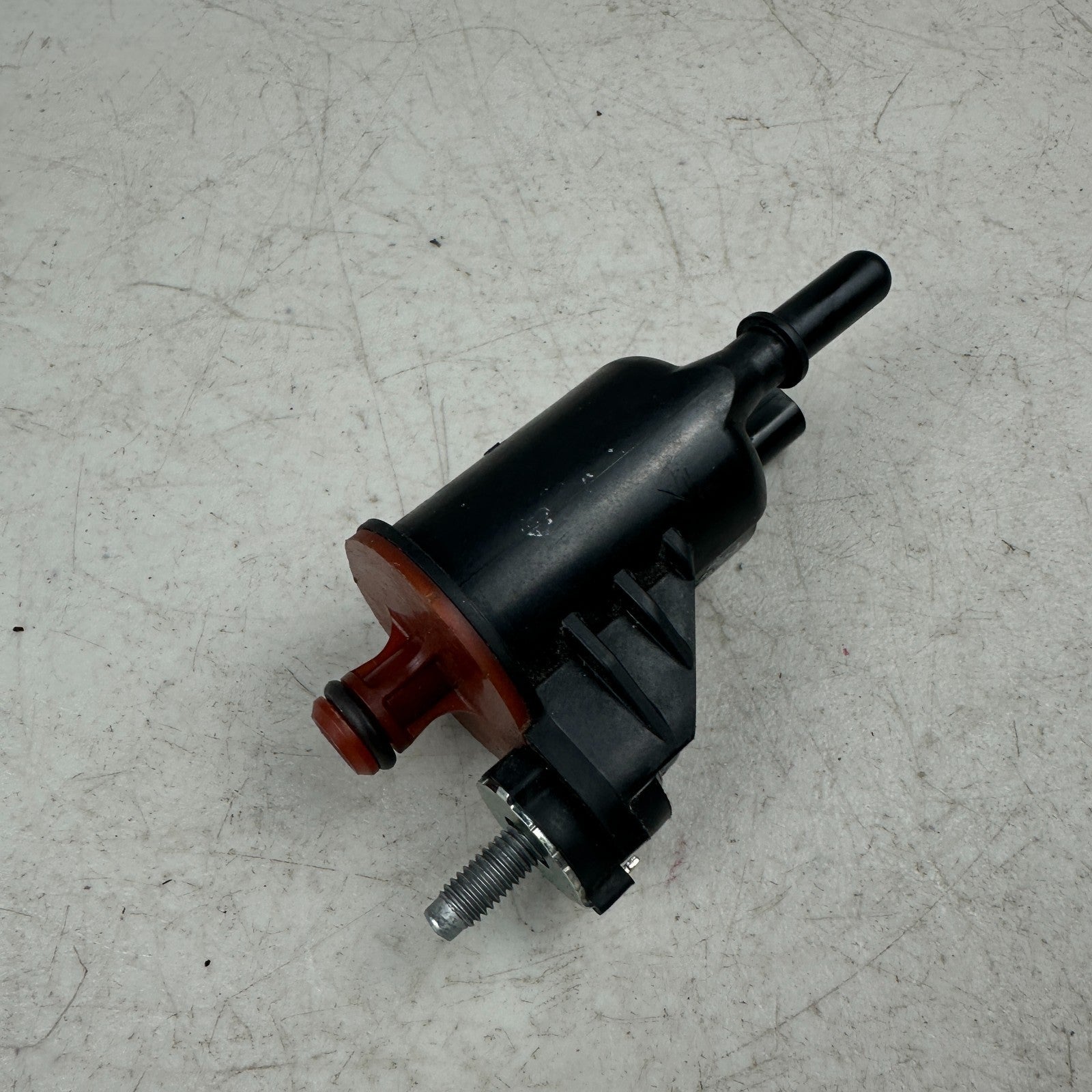 2014-2019 CHEVROLET CORVETTE C7 VAPOR CANISTER PURGE VALVE SOLENOID 12630282 OEM