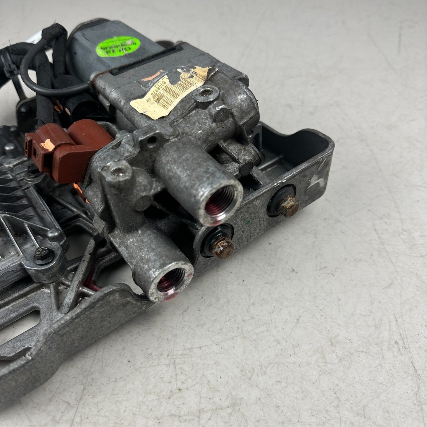 2014-2019 CHEVROLET CORVETTE C7 REAR DIFFERENTIAL LOCK ACTUATOR PUMP MODULE OEM