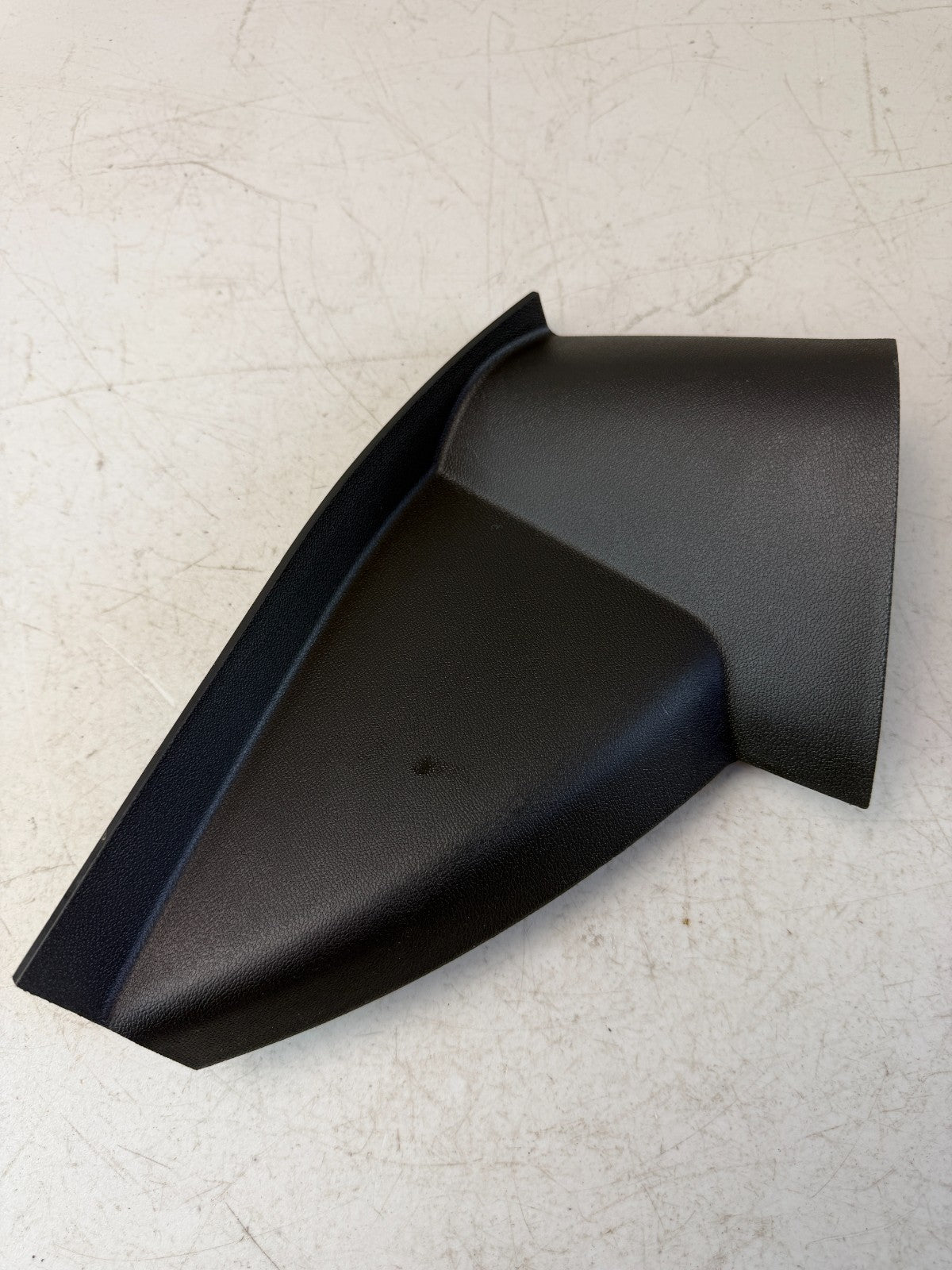2016-2023 CHEVROLET CAMARO DASH DASHBOARD LEFT SIDE END CAP TRIM COVER AMQ58115