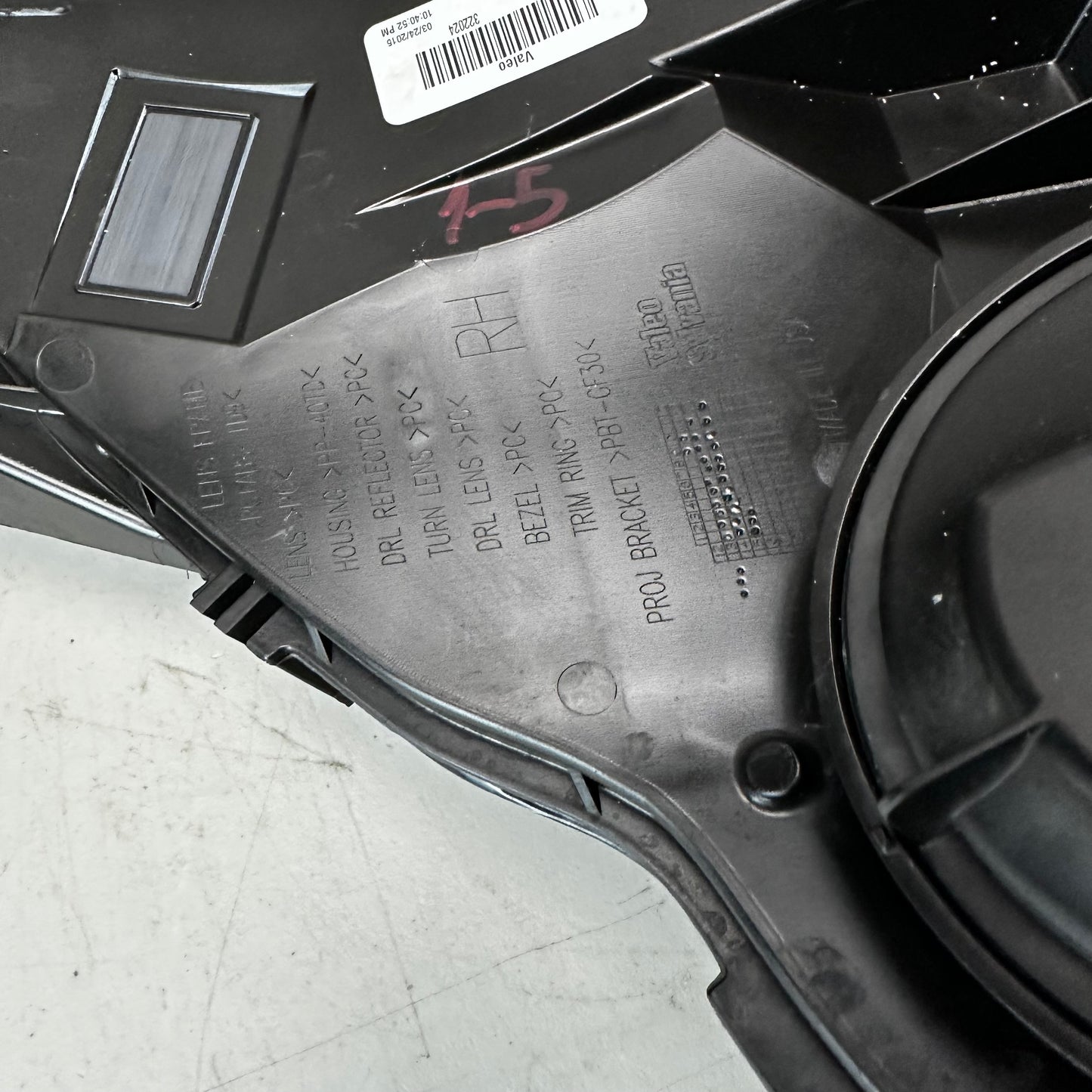 2014-2019 Chevy Corvette C7 Passenger Right Side Headlight 23216693